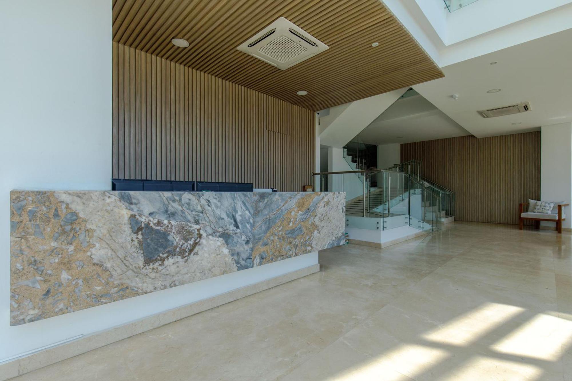 Apartamentos Cartagena Marbella Suite Экстерьер фото